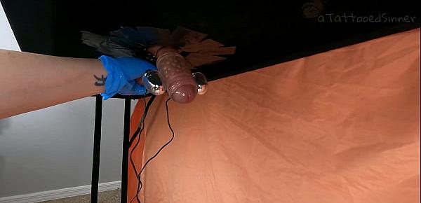  MILKING TABLE - BALL STRETCHING MALE MILKING MACHINE